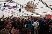 051.jpg