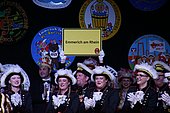 072.jpg
