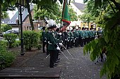 050.jpg