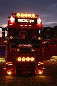 040.JPG