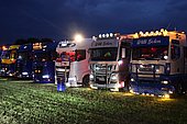 045.JPG