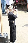 042.JPG