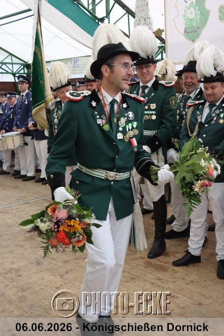 125.jpg