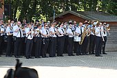 051.jpg