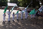 047.jpg