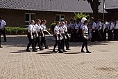 053.jpg