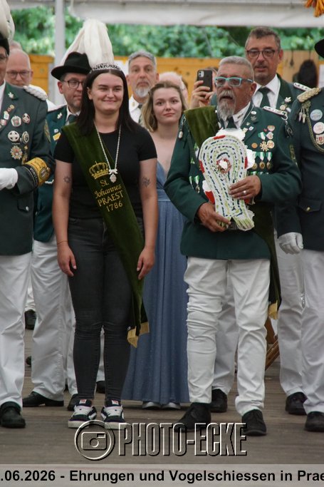 108.jpg