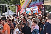 072.jpg