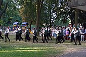 067.jpg