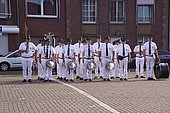 032.jpg