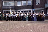 041.jpg