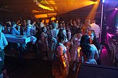 045.jpg