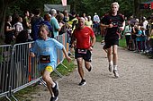 048.jpg