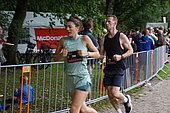 051.jpg